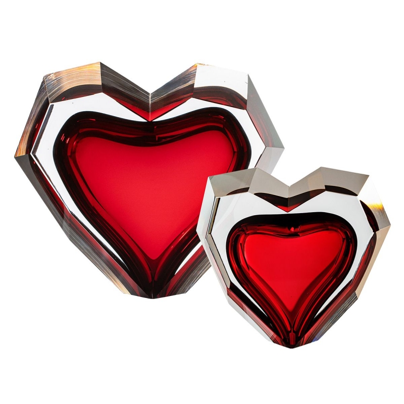 LUMINOUS RUBY HEART OBJECT BY LUKAS JABUREK